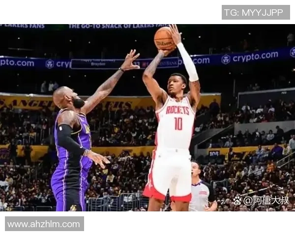 09年火箭与湖人季后赛第二场激战回顾与精彩瞬间分析