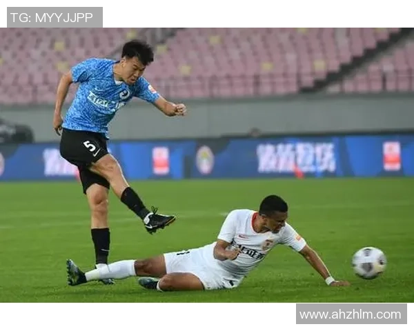 大连一方与长春亚泰激战正酣精彩直播全程回顾与分析